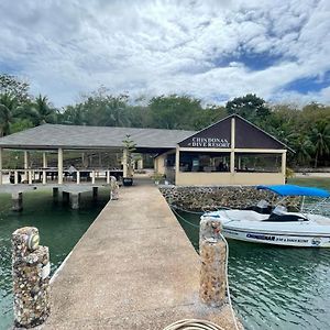 Chindonan Dive And Beach Resort